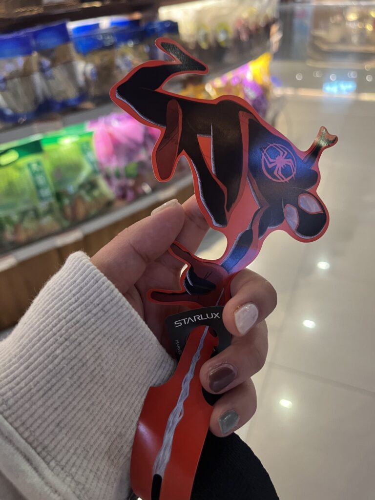 スパイダーマンの荷物タグ