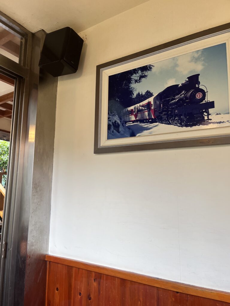 山賓餐廳